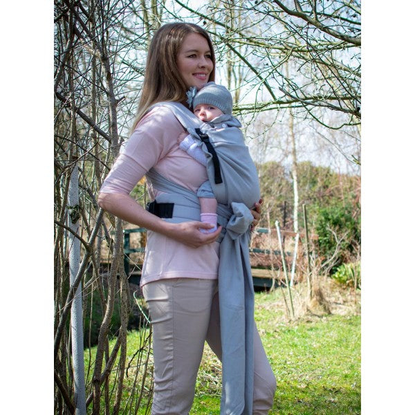 baby carrier lifestyle side